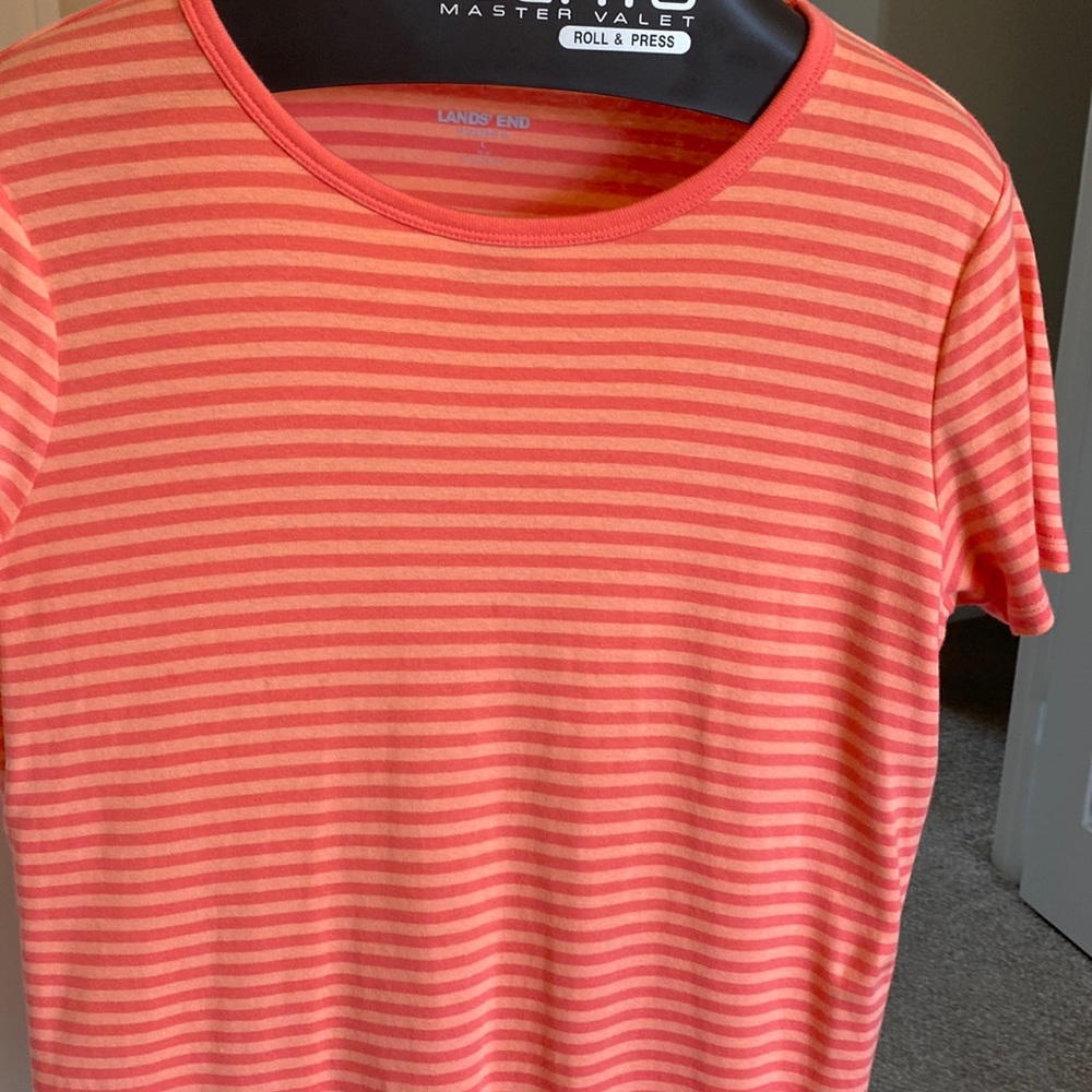 Short sleeve top